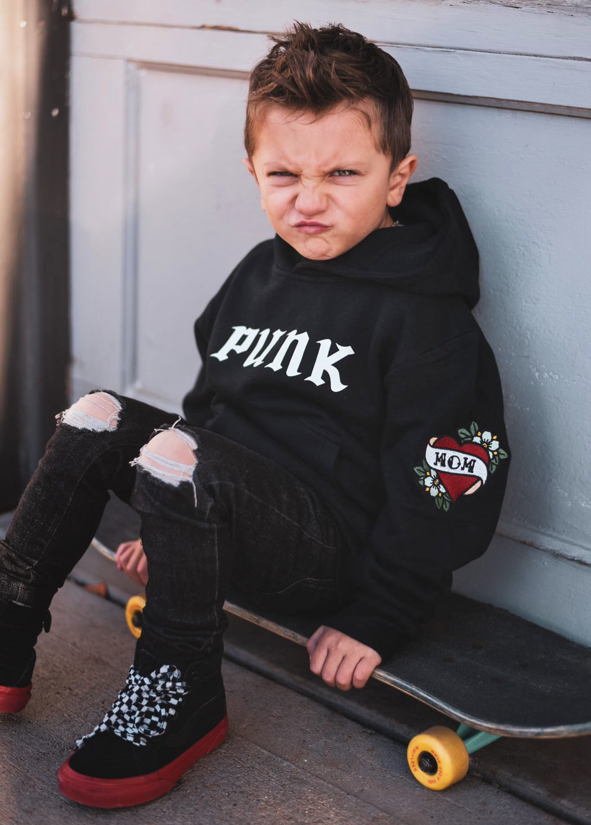 Skateboard discount hoodie kids