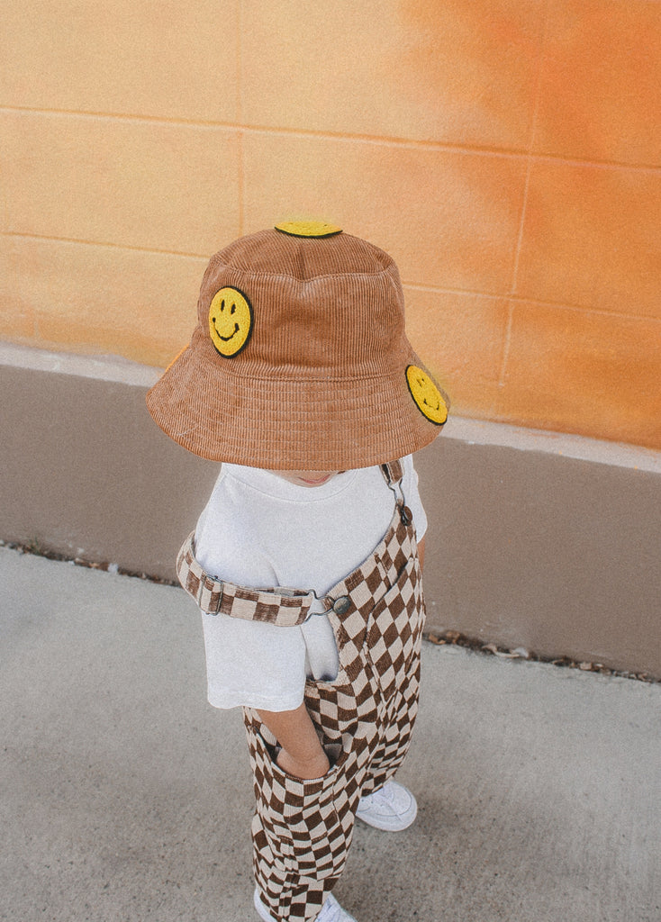 Smiley Bucket Hat Tan
