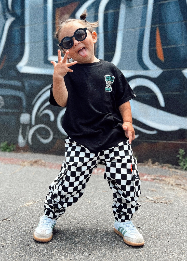Classic Checker Cargos